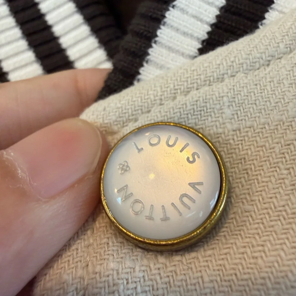 Louis Vuitton Cream and Black Bomber Jacket - Picture 8 of 8
